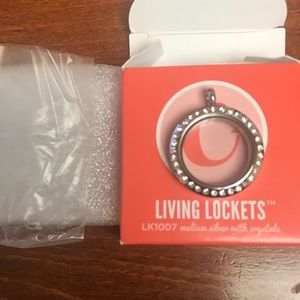 Origami owl medium silver locket